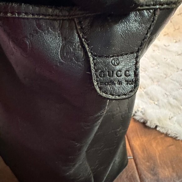 Authentic Gucci Guccissima Large Leather Joy Tote - Picture 10 of 17